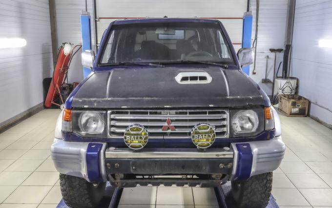 Разбор Mitsubishi Pajero 2 1993 Г.В. 3,0 АКПП