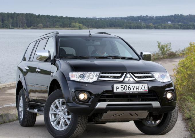 Запчасти для Mitsubishi Pajero Sport 2