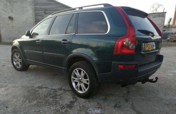 Volvo Xc90 2005 г на запчасти