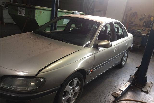 Разбор на запчасти Opel Omega B 1994-2003