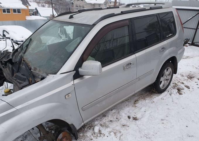 Nissan X-Trail T30 2005г.в разбор