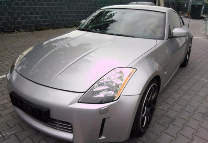 Nissan 350Z 2003г. на запчасти