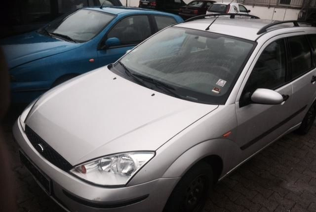 Автомобиль в разборе: Ford Focus 1 1998-2004