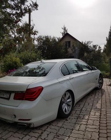 Разбор запчасти BMW 750 Li 2012 бмв