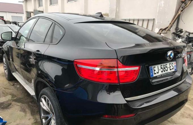 Bmw X6M E71 2011 г на запчасти