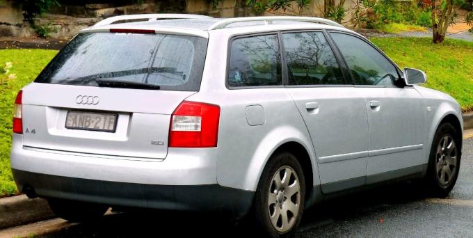 Разбор Ауди А4 Б6 Audi A4 B6 универсал 2004