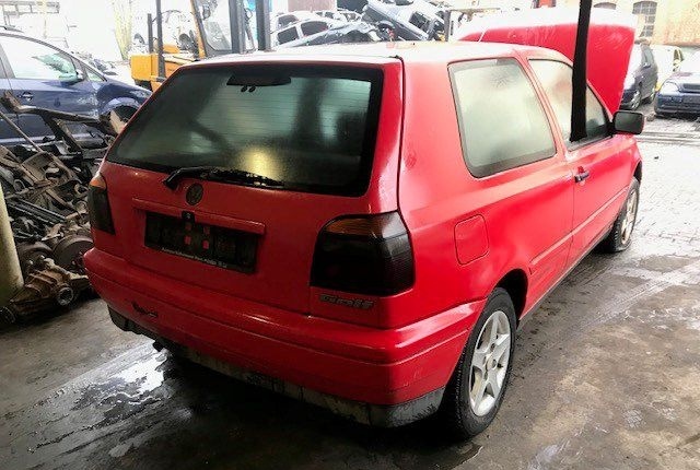 Разбор на запчасти Volkswagen Golf 3 1991-1997