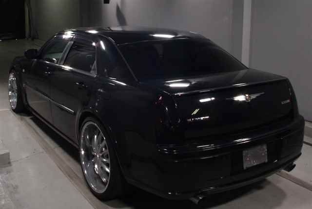 Chrysler 300C SRT