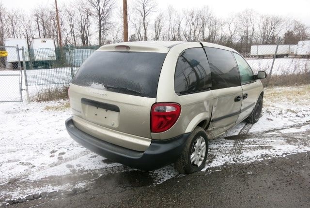 Разбор на запчасти Dodge Caravan 2001-2008