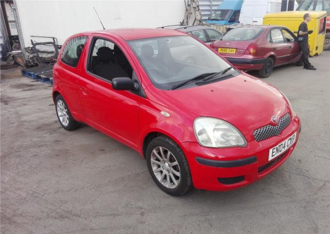 Разбор на запчасти Toyota Yaris 1999-2006