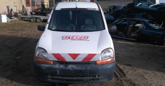 Разбор на запчасти Renault Kangoo 1997-2003 1.9F8Q