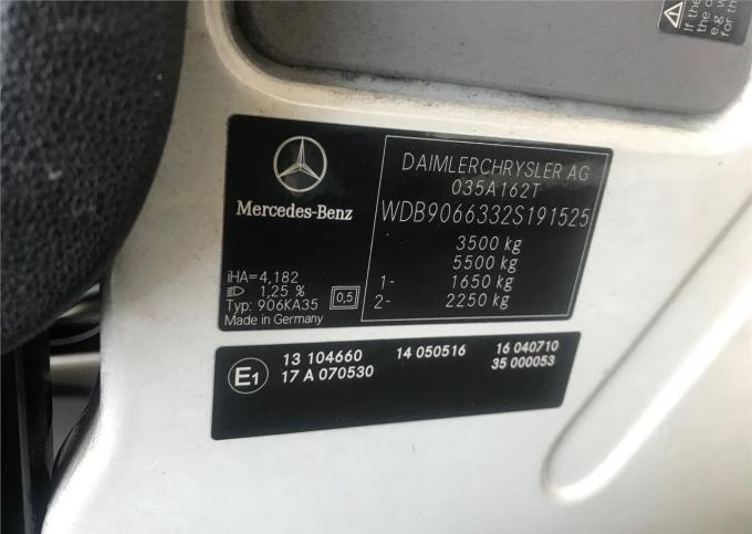 Разбор на запчасти Mercedes Sprinter