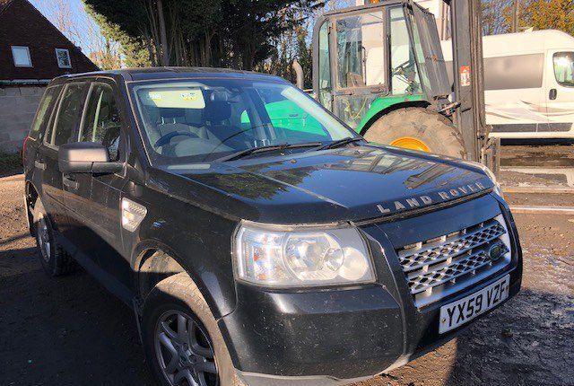 Разбор на запчасти Land Rover Freelander 2