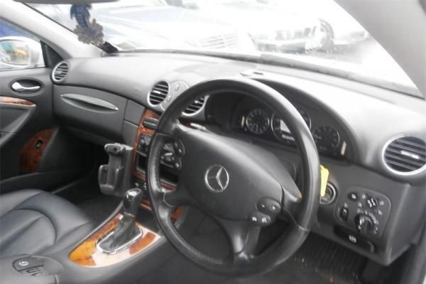 Разбор на запчасти Mercedes CLK W209 2002-2009