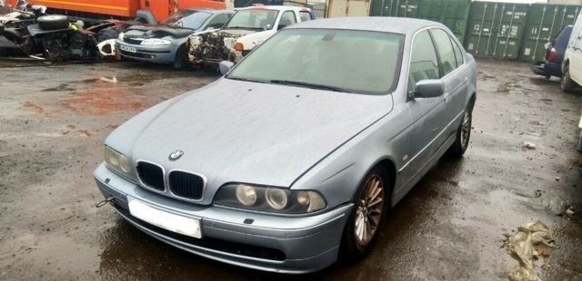 Разборка BMW E39 2002 520I