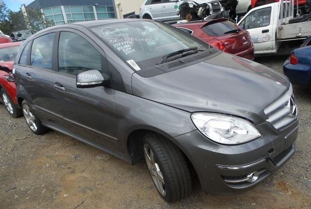 Разборка Mercedes Benz W245 2010