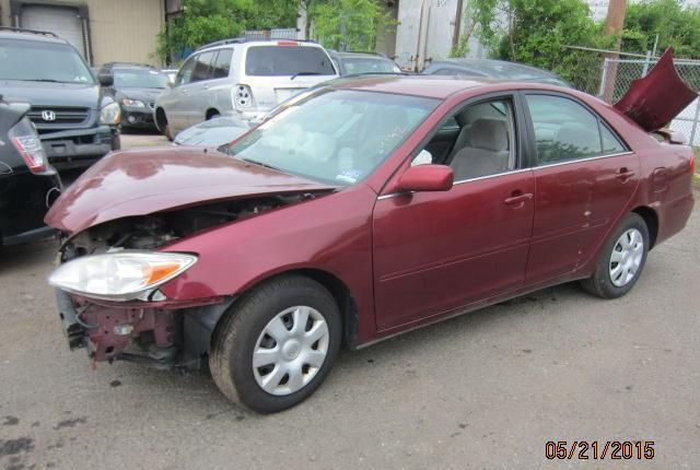 Разобран на запчасти Toyota Camry 2001-2006