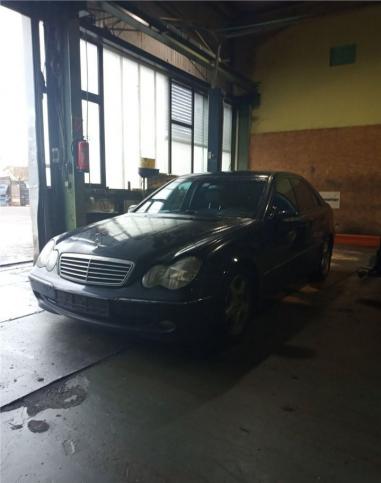 Разбор на запчасти Mercedes C W203 2000-2007