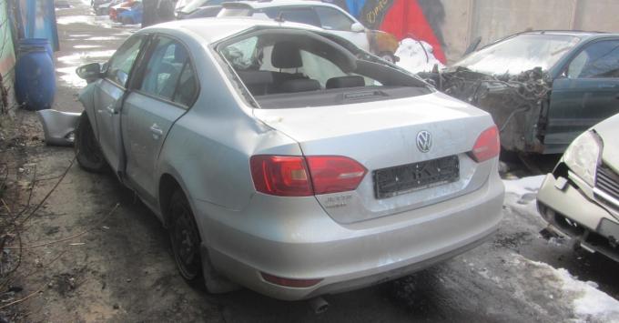 В разборе Volkswagen Jetta mk6 2014 года