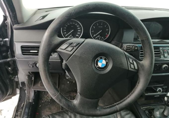 BMW 5 E60 (автомобиль в разборе)