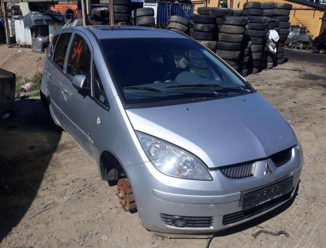 Mitsubishi Colt Z30 2007 г На запчасти