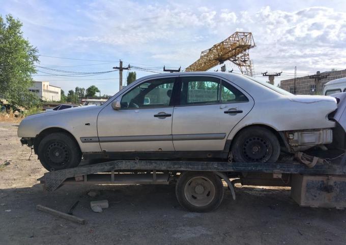 Mercedes-Benz W210 E220 Diesel 604.912EVE