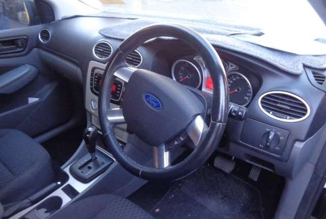 Разбор на запчасти Ford Focus 2 2008-2011