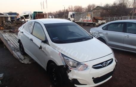 Hyundai Solaris 2012 в разбор