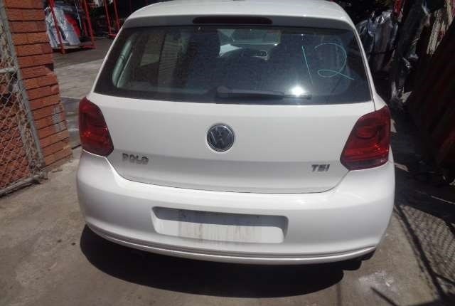 Бампер Volkswagen Polo 2013