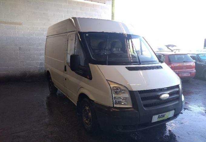 В разборе Ford Transit 2007год