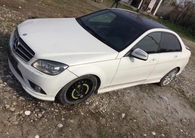 Разбор Mercedes Benz C 300 w204 4matic