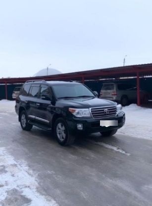 Продам по деталям Toyota Land Cruiser 200 2014