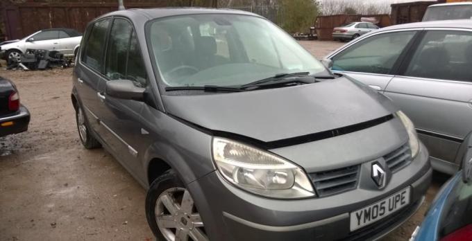 Разбор на запчасти Renault Scenic