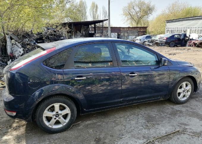 В разборе Ford Focus II 1.8 qqdb МКПП 2010г