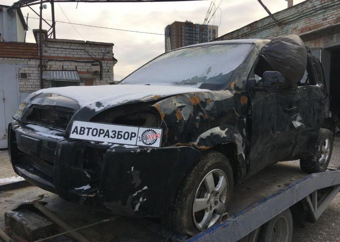 Hyundai Tucson 1 (JM) по запчастям