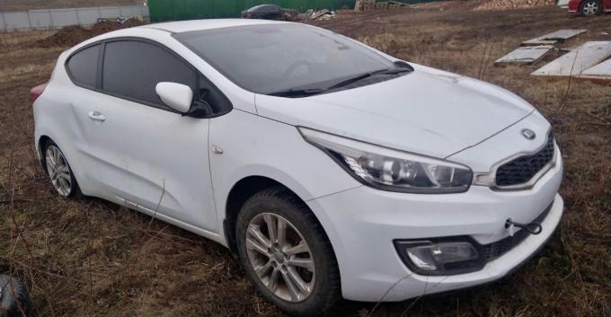 Под разбор Kia Ceed 2 jd 1.6 АКПП g4fg 2014 запчас