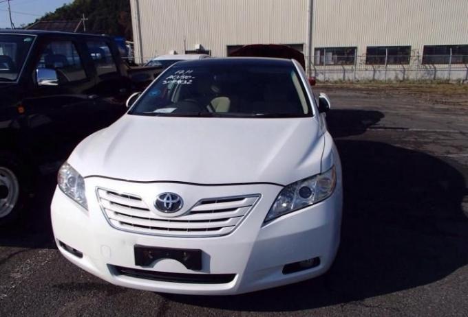 Toyota Camry 40 в разборе по частям