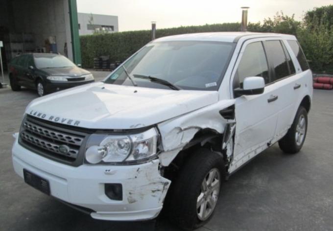 Land Rover Freelander 2 2.2 в разбор на запчасти