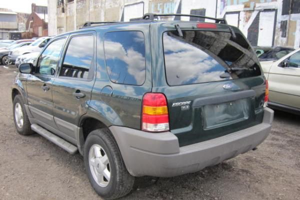 Разбор на запчасти Ford Escape 2001-2006