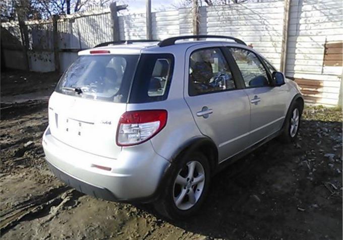 Разбор на запчасти Suzuki SX4