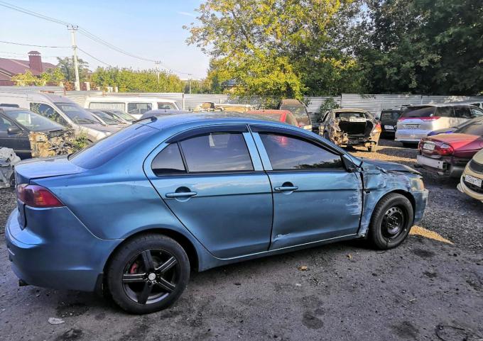 Разбор Mitsubishi lancer 10