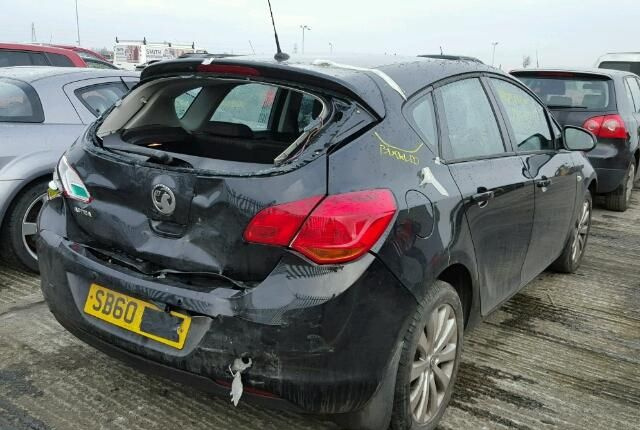 Разобран на запчасти Opel Astra J 2010-2017