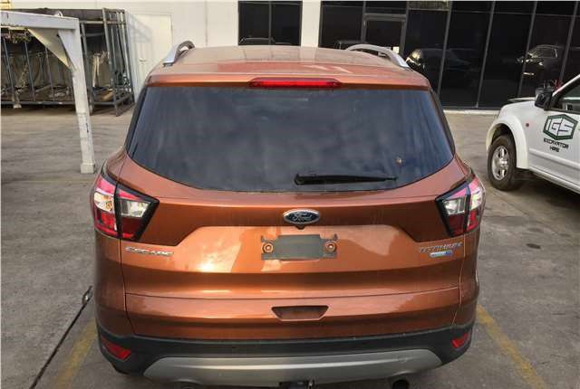 Разбор на запчасти Ford Escape 2015