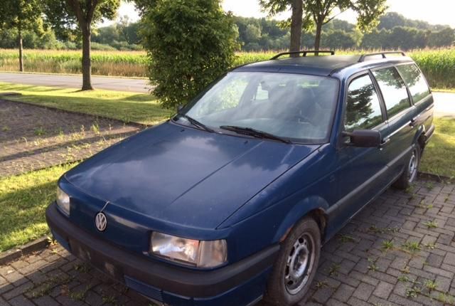 Разбор на запчасти Volkswagen Passat 3 1988-1993