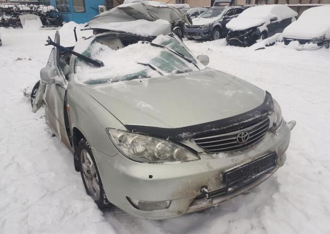 Комплект запчастей Toyota Camry, 2005 год