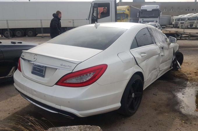 Mercedes C218 218 CLS 500 2013 г по запчастям