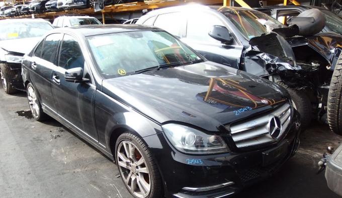 Разбор Mercedes C W204 2013