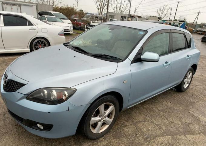 В разборе Mazda 3 BK 2.0 LF мазда