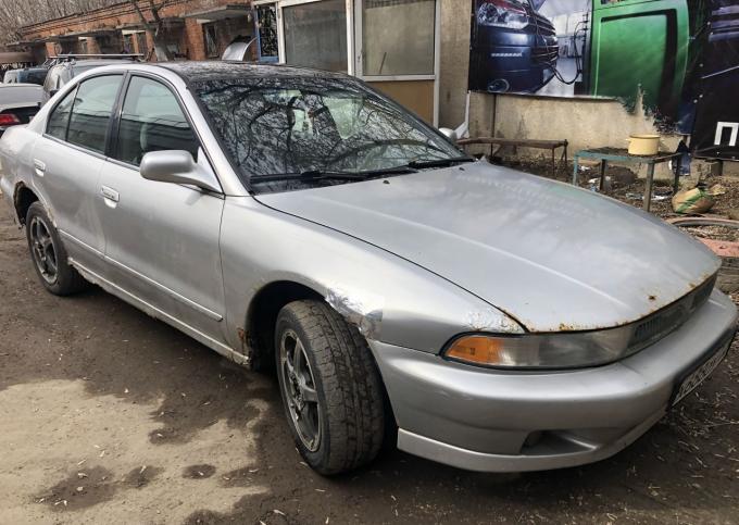 Поступил в разбор Mitsubishi Galant 2001 2.4