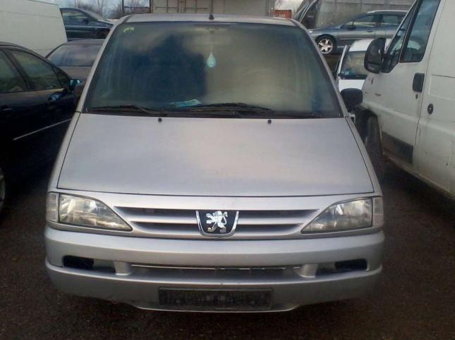 Peugeot 806 2002 г на запчасти